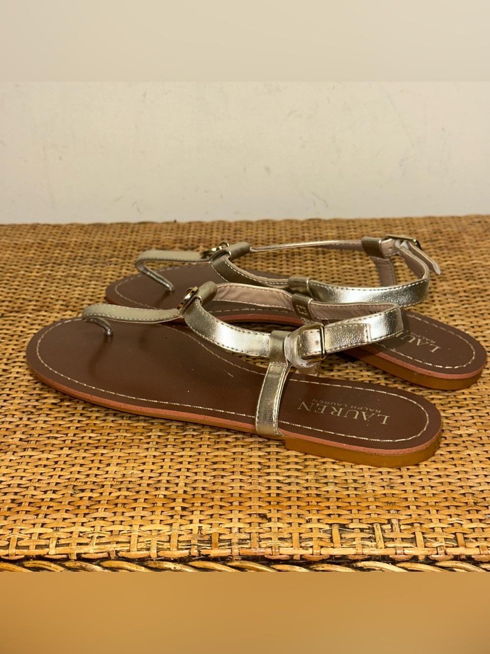 Lauren Ralph Lauren Thong Leather Sandals Womens Size 8 Gold Hardware Bohemian - Picture 7 of 10